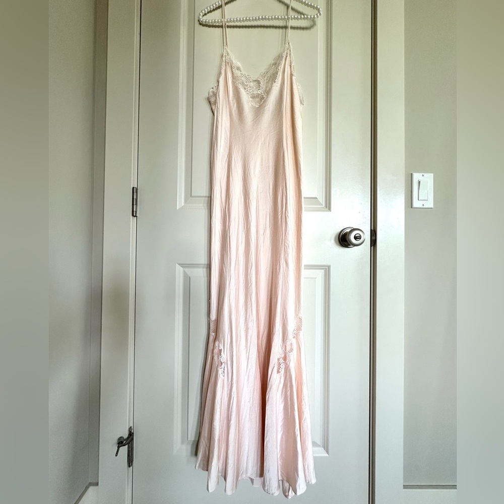 100% Silk Slip - vintage Patricia Fieldwalker